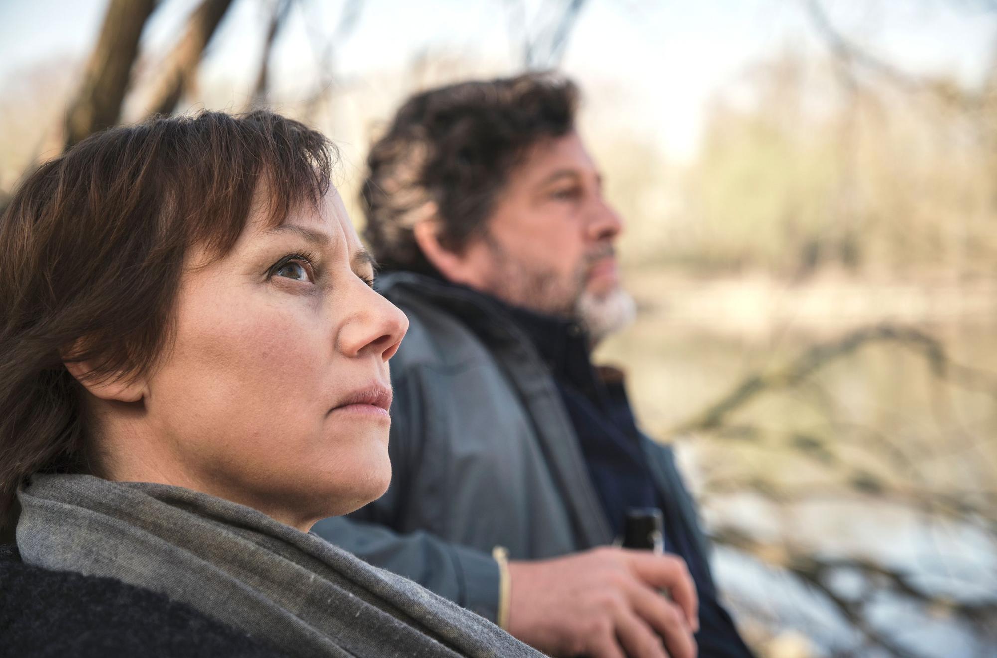 Die Kommissare Franziska Tobler (Eva Löbau) und Friedemann Berg (Hans-Jochen Wagner) im „Tatort: Das geheime Leben unserer Kinder“.