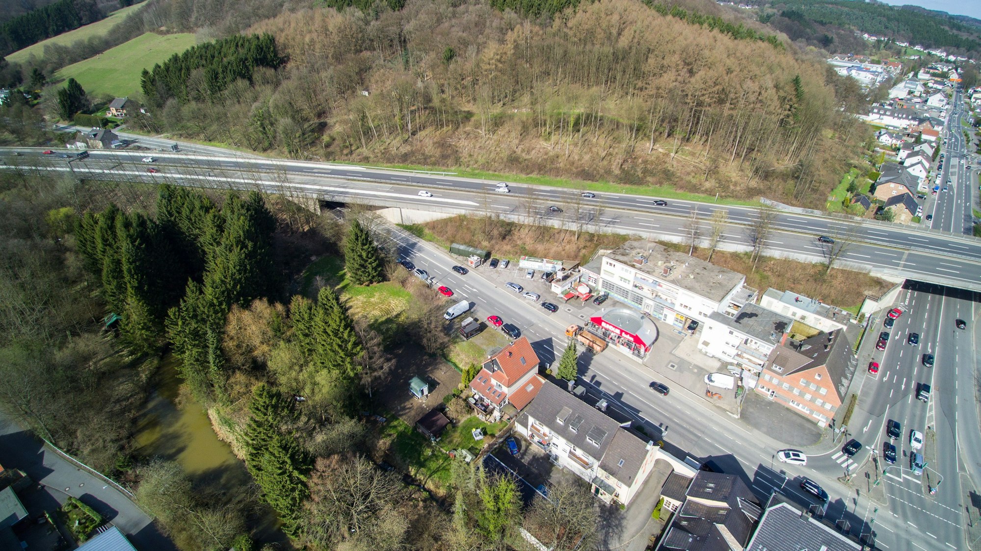 A4 bei Untereschbach Autobahnbrücke.