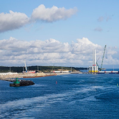 Blick auf einen Teil des Hafens von Rønne, der größten Stadt auf der dänischen Insel Bornholm. Am Samstag hat es offenbar erdbebenartige Erschütterungen auf der Insel gegeben. (Archivbild)