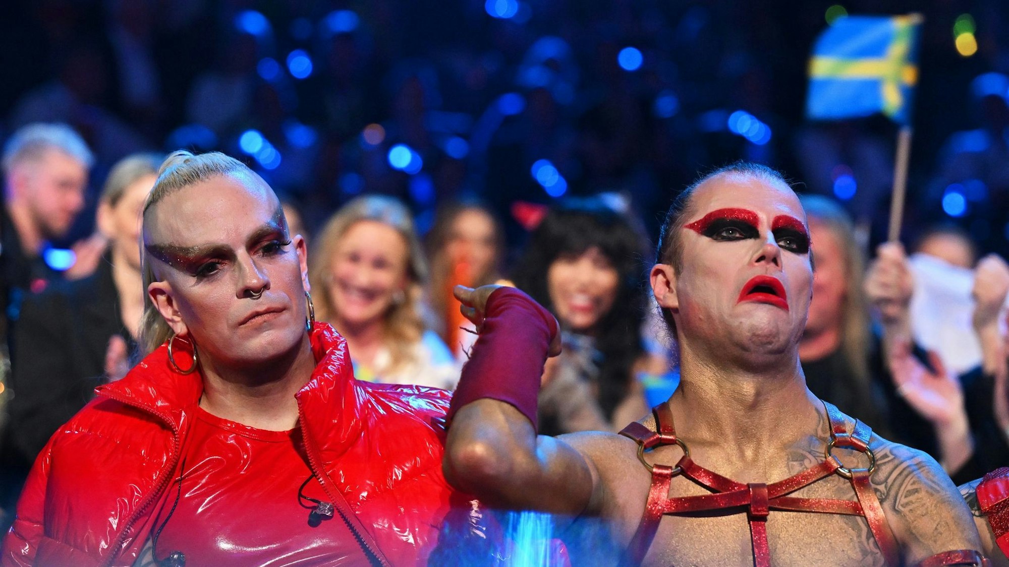 Lord Of The Lost machen enttäuschte Gesichter.