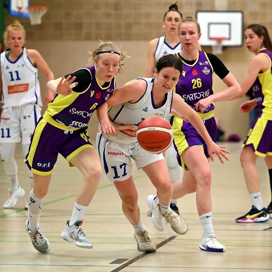 12.05.2023, Basketball-BBZ Opladen-Göttingen
rechts: Luca Marre`(Opladen)
Foto: Uli Herhaus