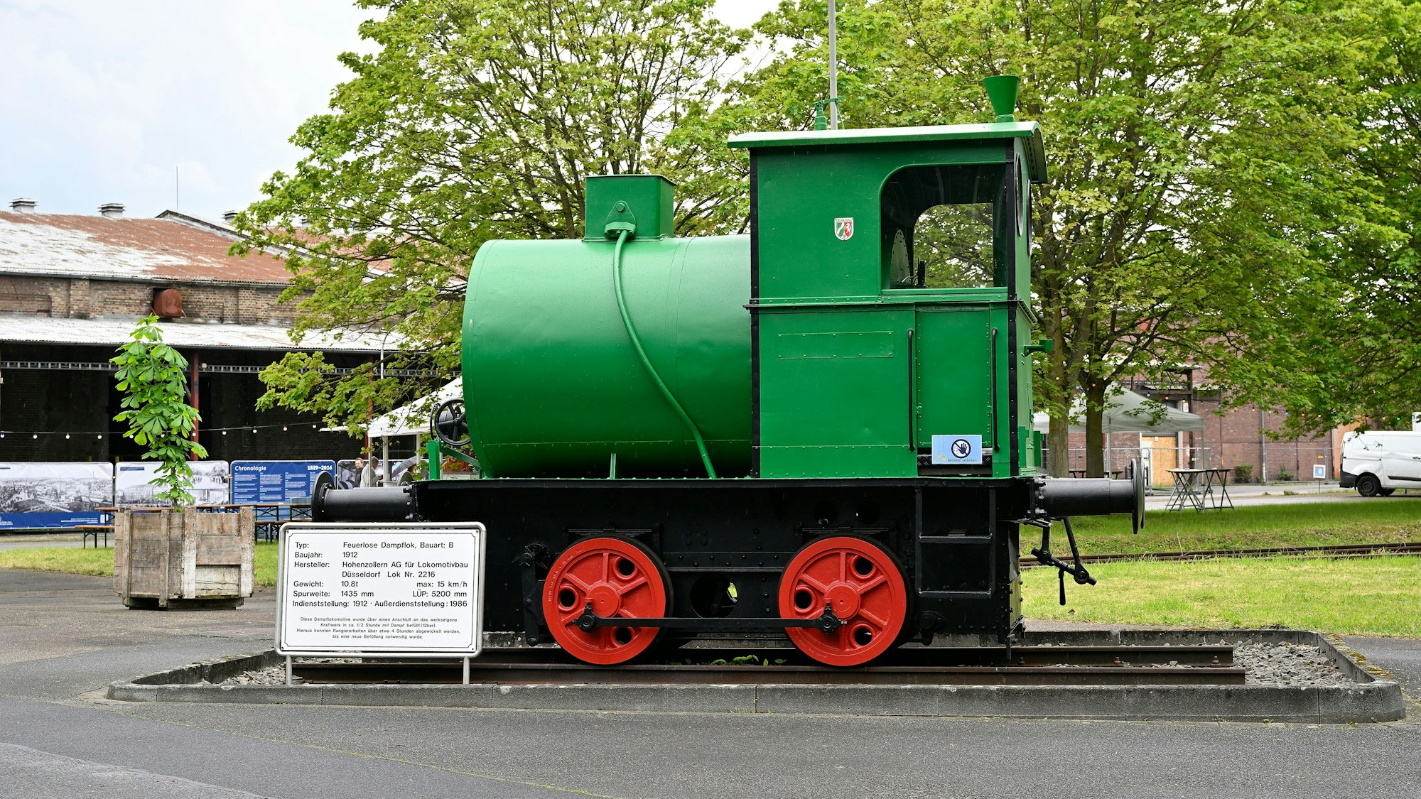 Das Foto zeigt die restaurierte Dampfspeicherlok Emma.