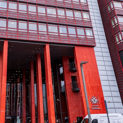 Außenansicht des Stadthaus der Stadt Köln in Deutz