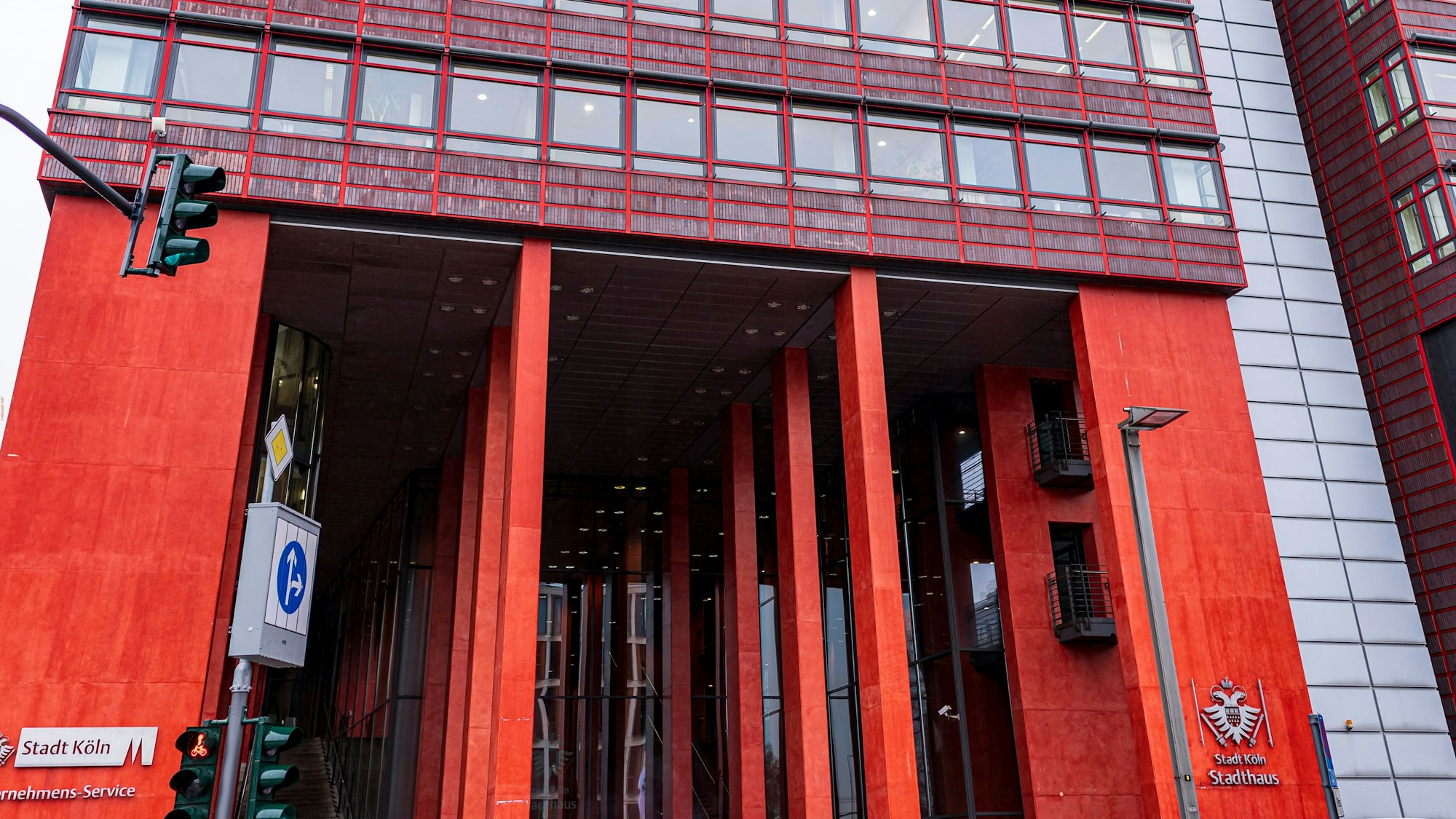 Außenansicht des Stadthaus der Stadt Köln in Deutz