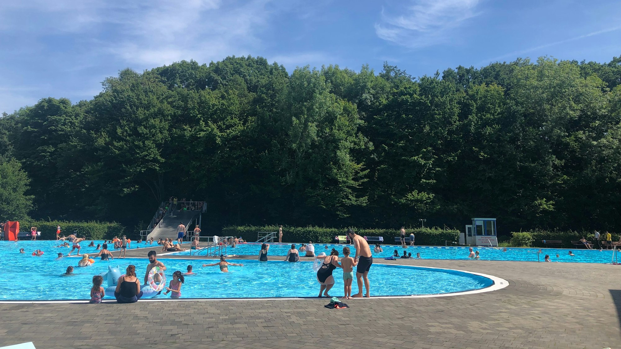 Freibad Wiembachtal Schwimmbad am 17.7.2022