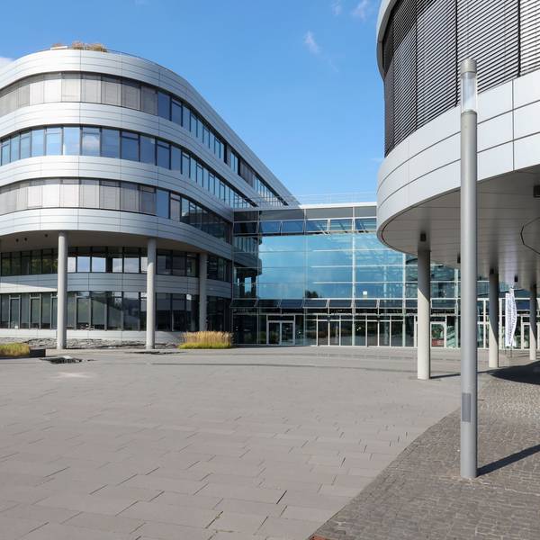 Der Rheinenergie
Parkgürtel 24 in Neu-Ehrenfeld. Foto: Martina Goyert