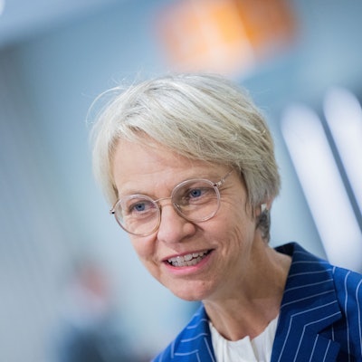 Dorothee Feller (CDU), Schulministerin von Nordrhein-Westfalen