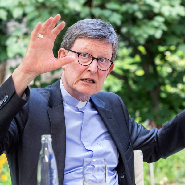 Interview mit Kardinal Rainer Woelki: Porträt vor Köner.