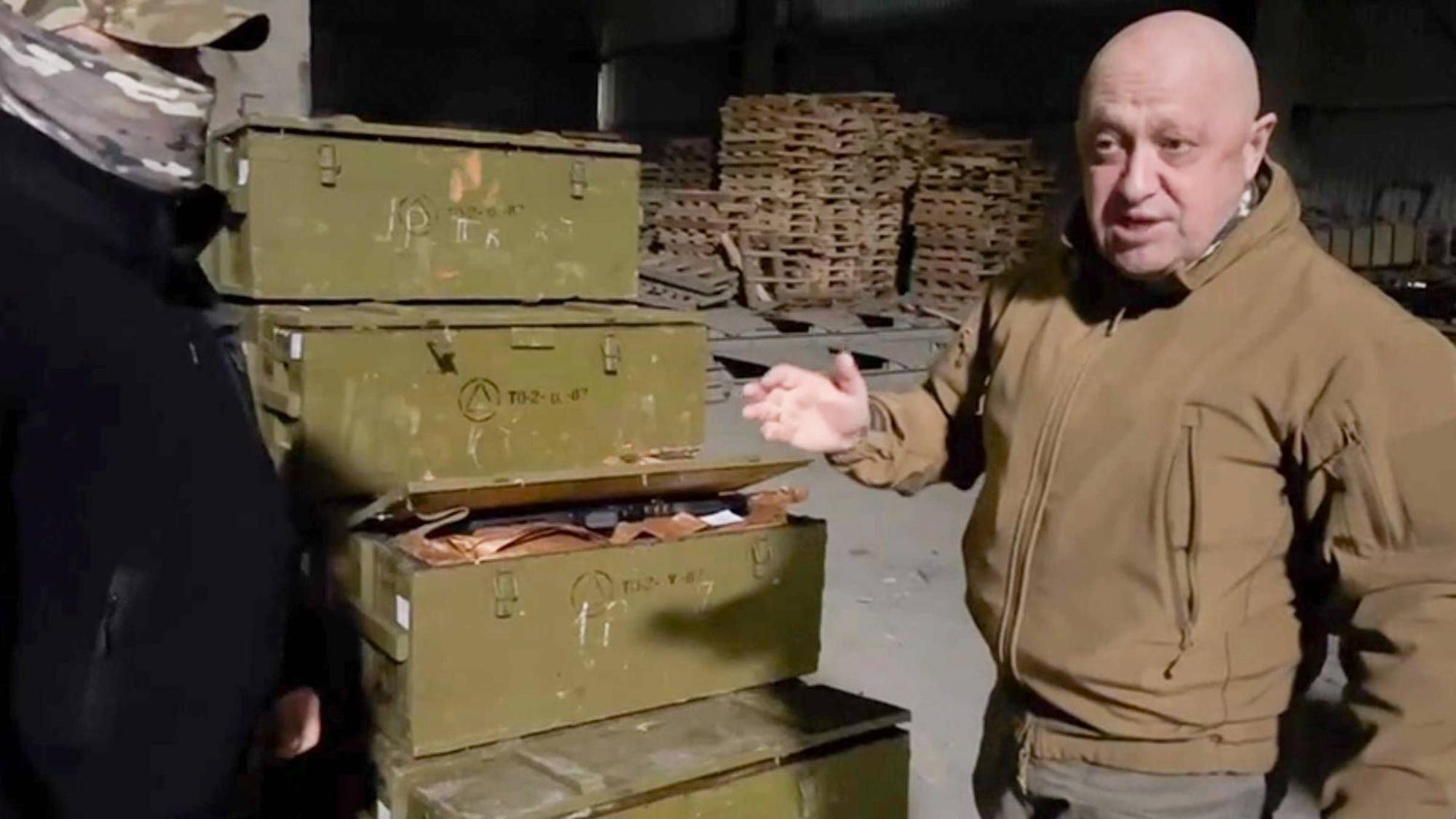 Jewgeni Prigoschin, Chef der Söldnergruppe Wagner, hat erneut auf Telegram ein Video veröffentlicht. Es soll die Leiche eines US-Bürgers zeigen. (Archivbild)