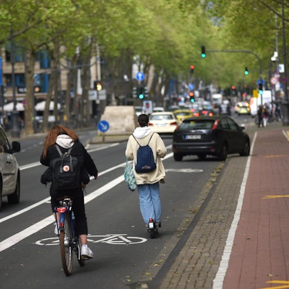 Kölner legen im Schnitt nur noch jeden vierten Weg mit dem Auto zurück.