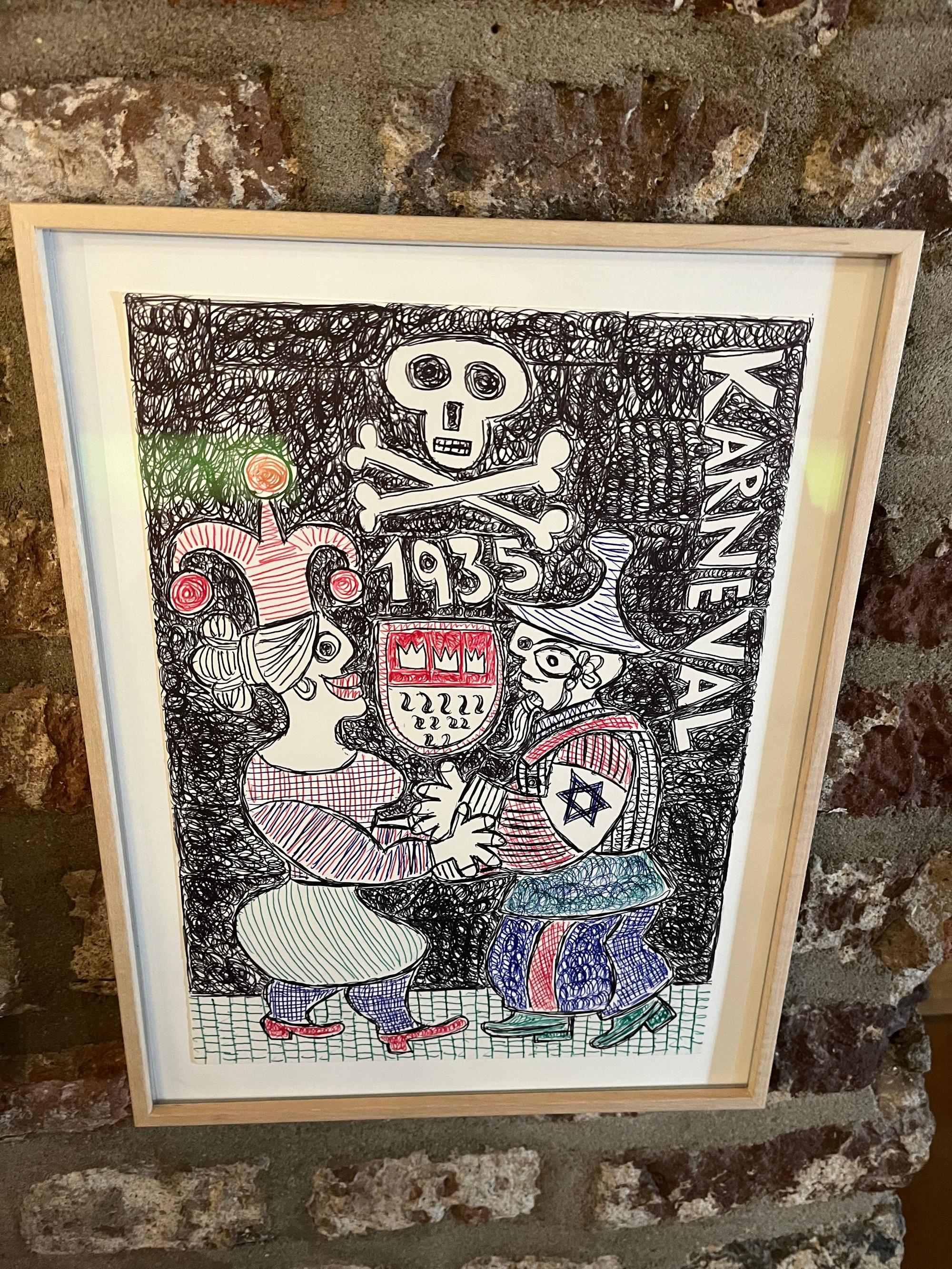 Ein Bild hängt an der Wand, darauf zu sehen sind zwei Karnevalisten, die sich die Hand halten.