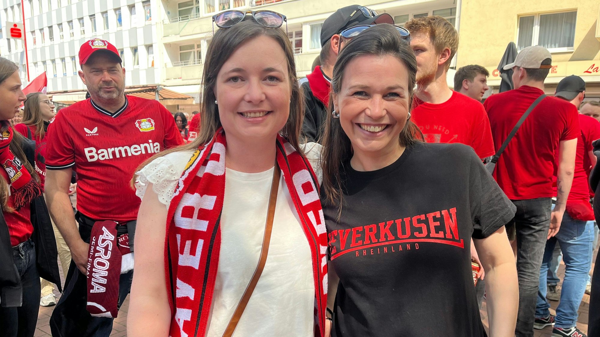 Die Schwestern Carolin und Cathleen.