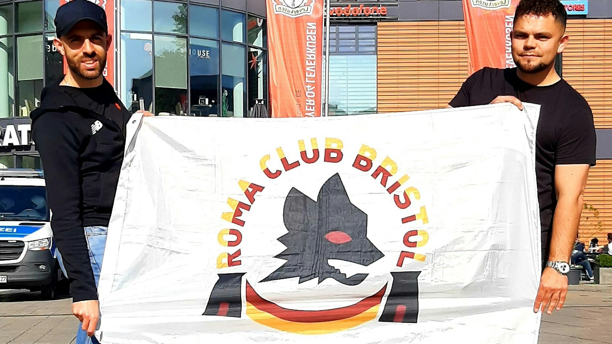 Halbfinale Europa League Rückspiel Bayer 04 Leverkusen AS Roma Roma Club Bristol, Giorgo (l.) und Lex