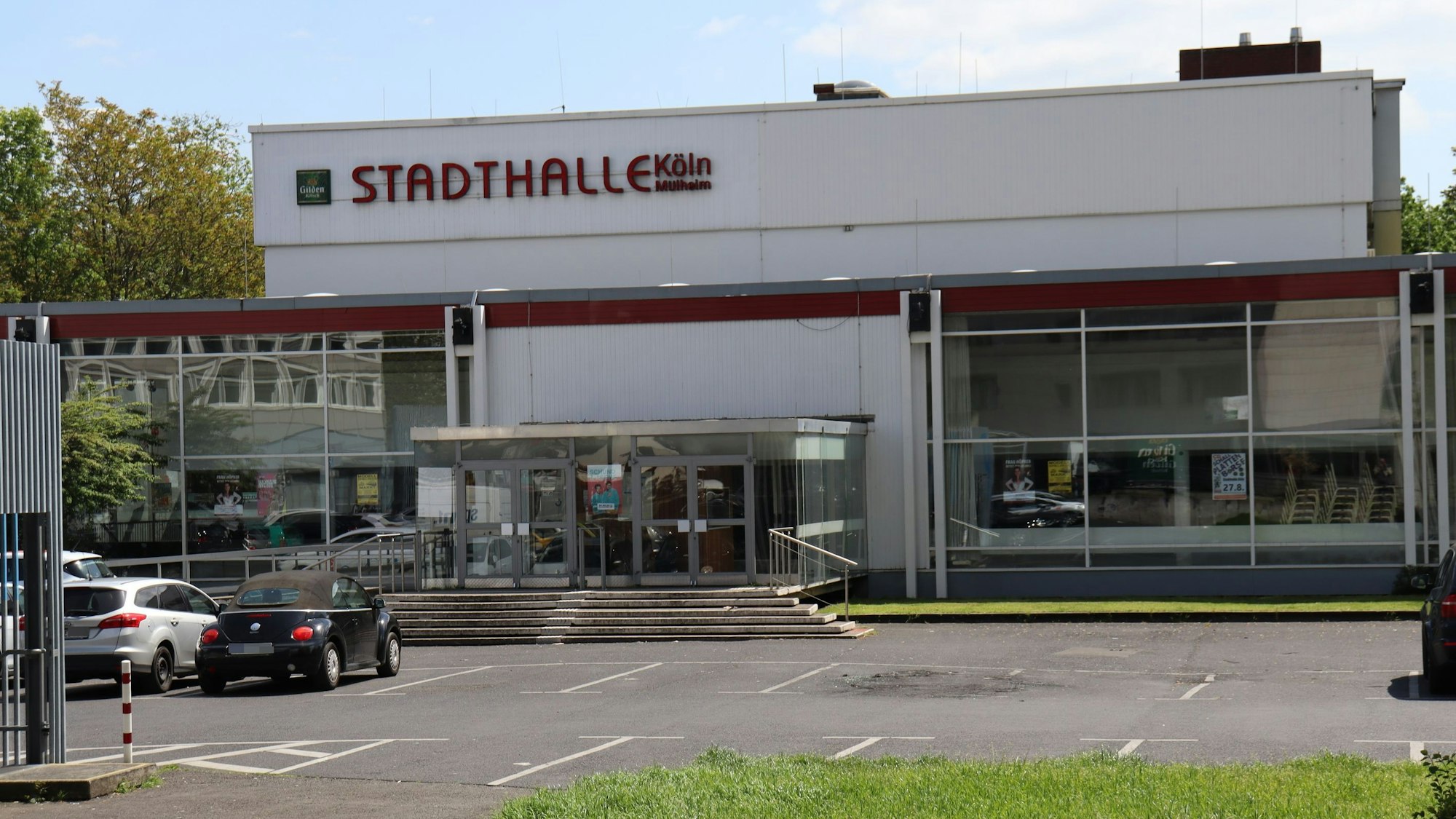 Die Stadthalle Köln von Außen.