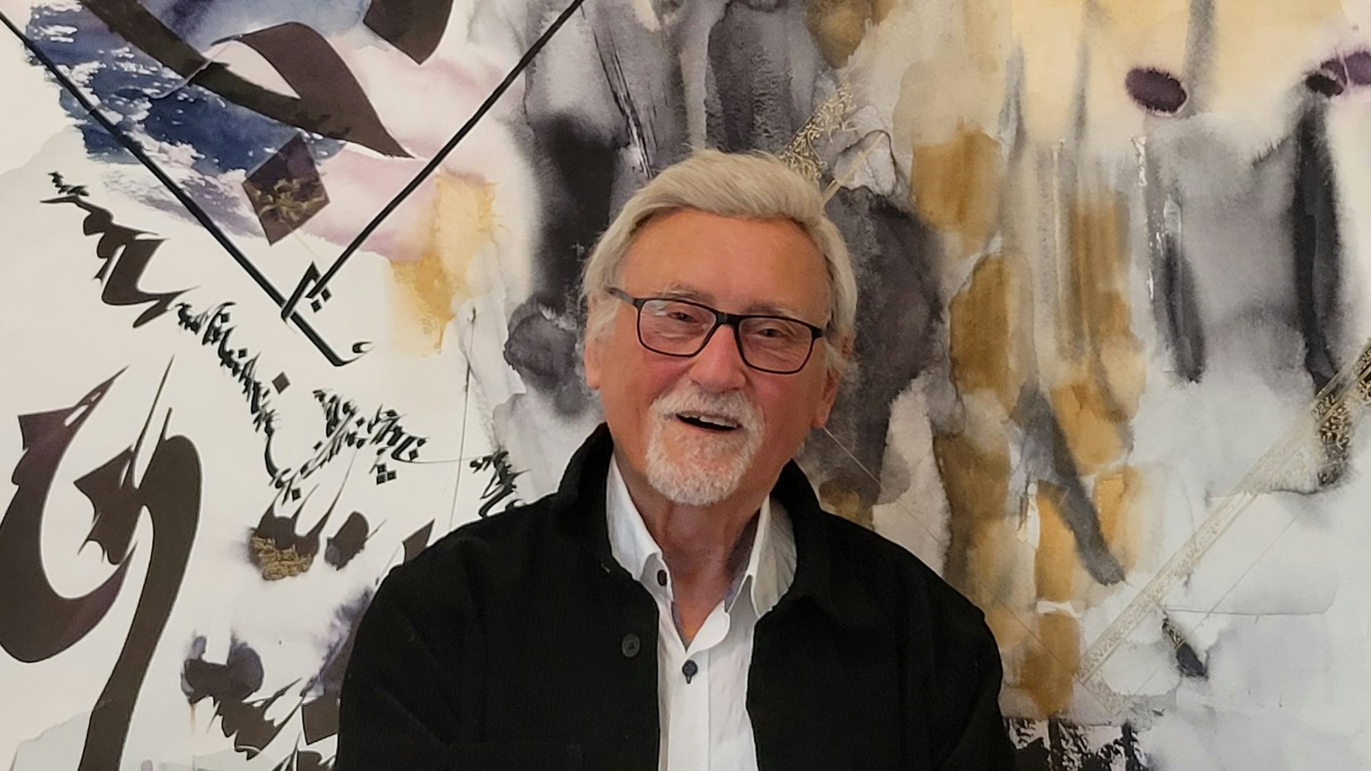 Das Foto zeigt den Künstler Wolfgang Heuwinkel