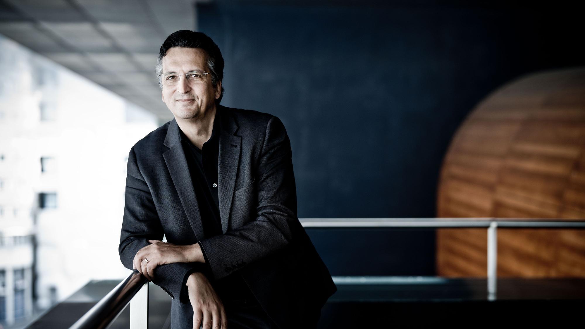 Michael Sanderling Luzerner Symfonieorchester
Photo: Marco Borggreve