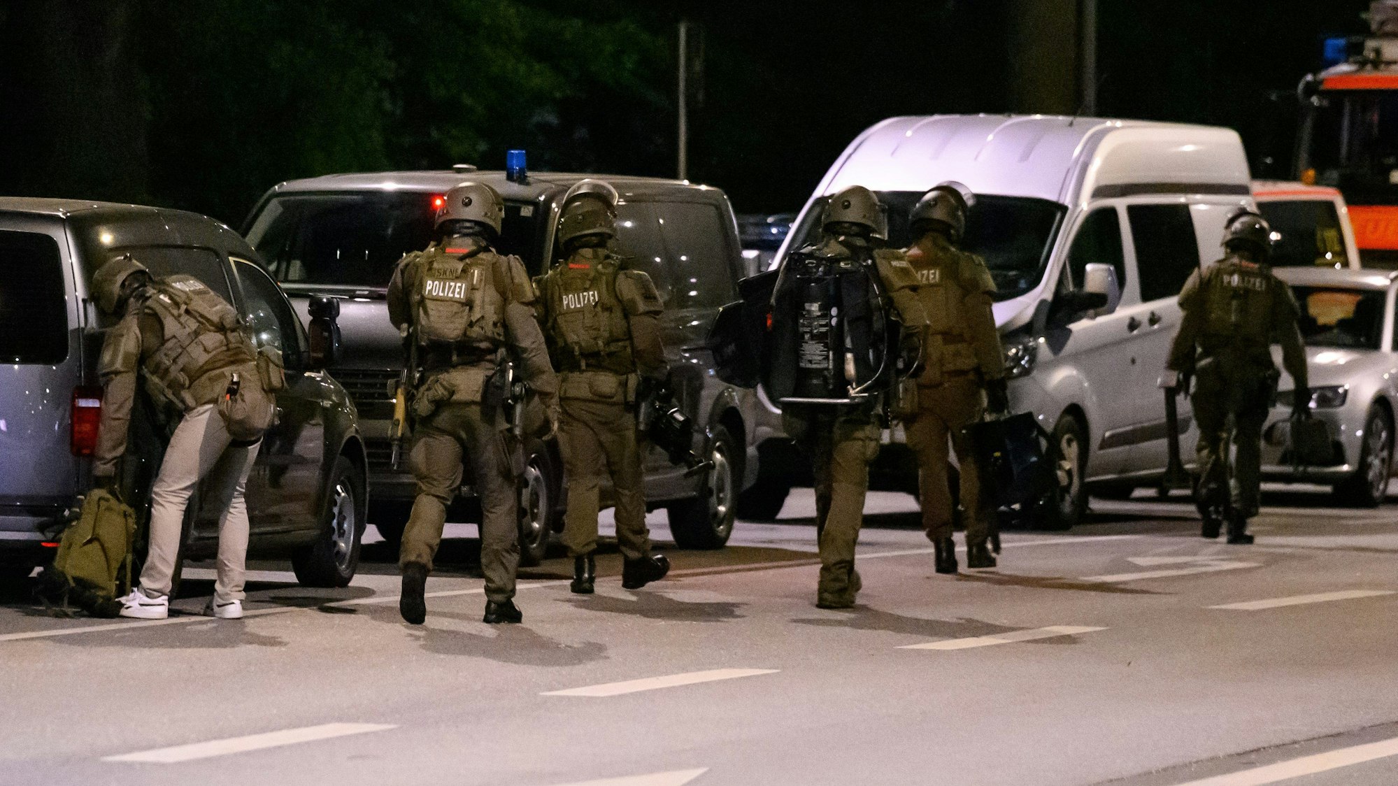 Ein Sondereinsatzkommando (SEK) der Polizei im Einsatz.