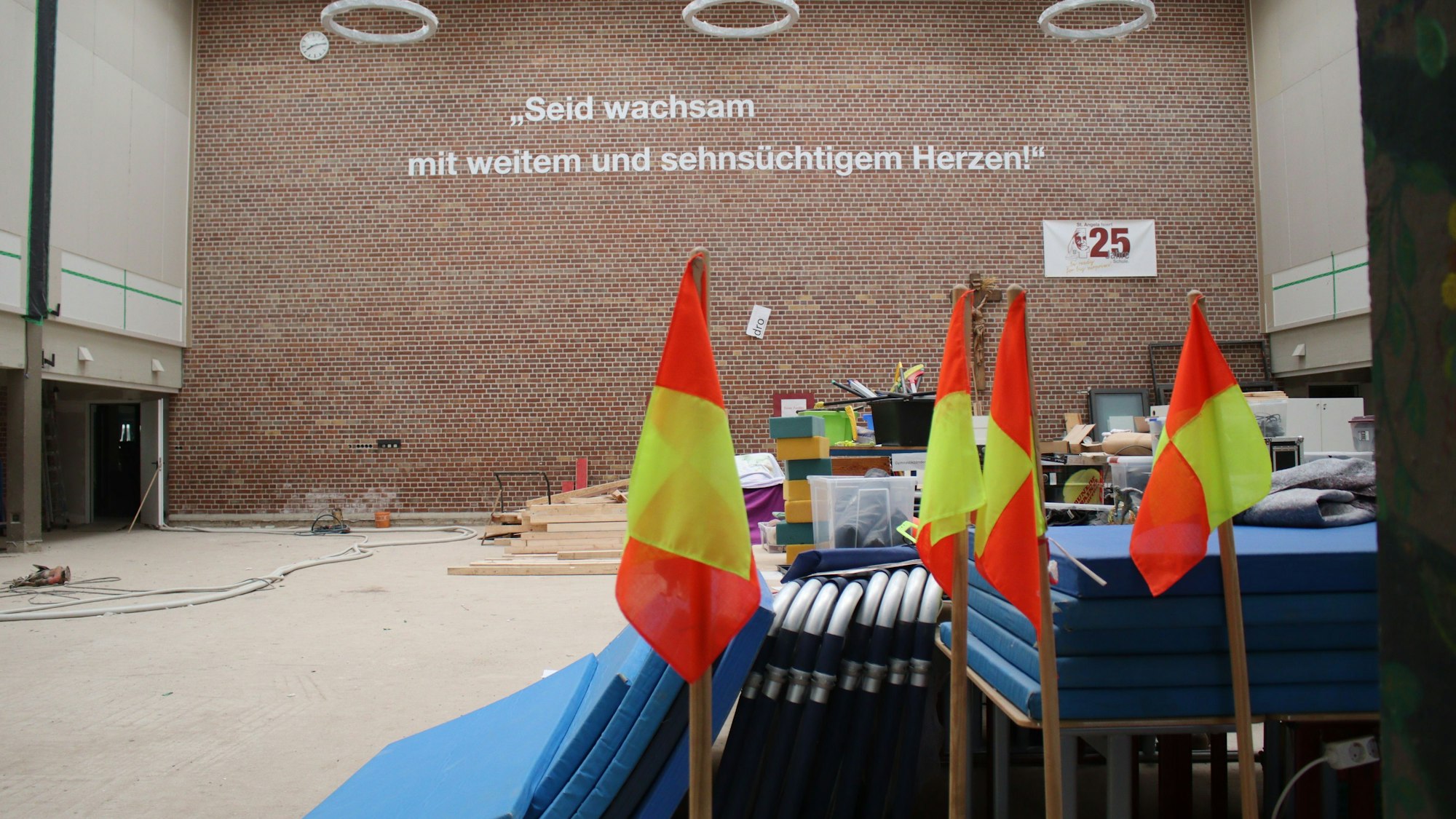 Es ist ein Teil des Pädagogischen Zentrums zu sehen.