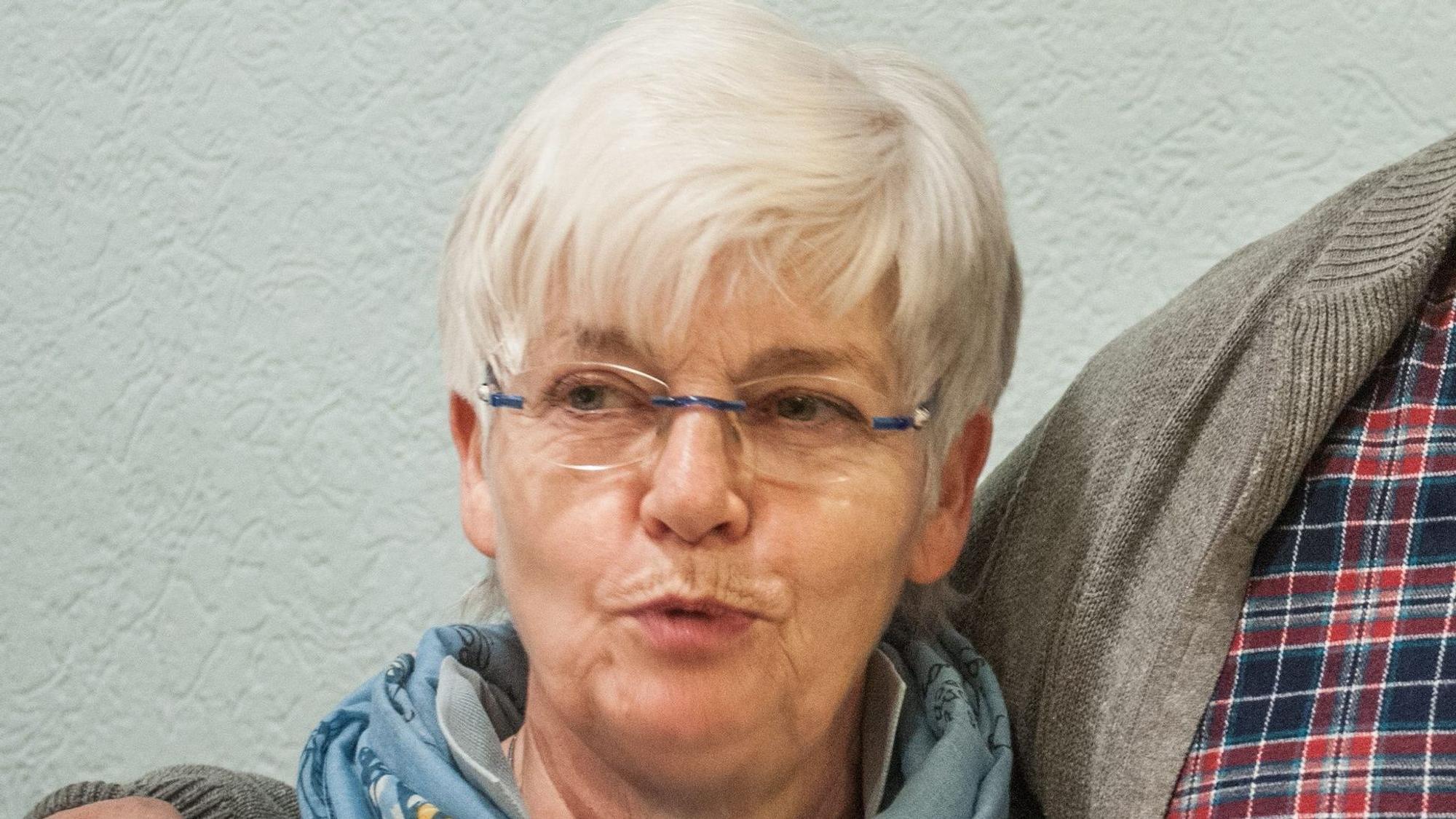 Mundart wird mit dem Mund geformt, wie man sehen kann: Kaltenherberger Heimatfreunde, hier Waltraud Küpper