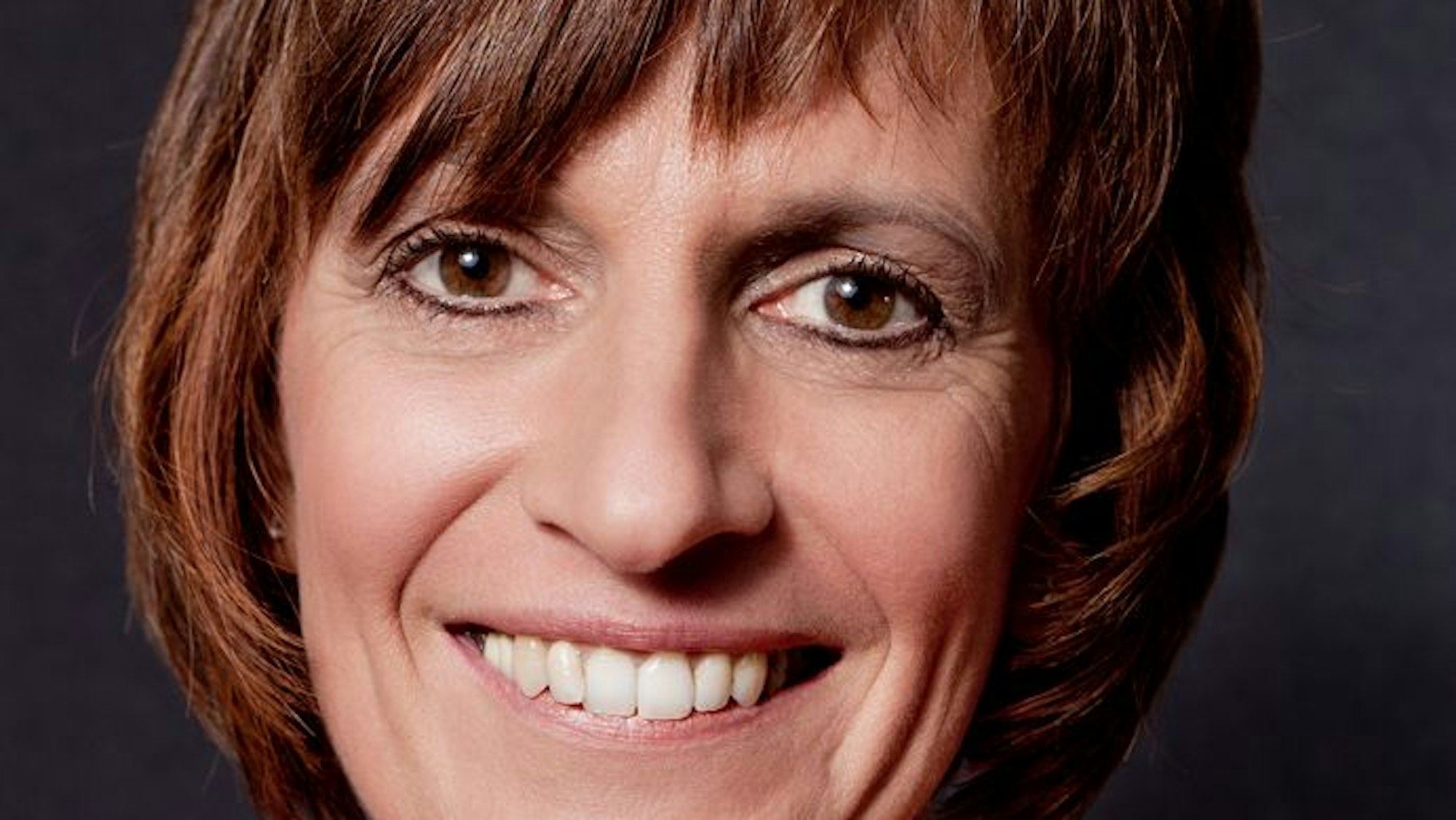 Porträt von Monica Cremer, Diplom-Oecotrophologin und Wissenschaftsredakteurin für das Netzwerk Gesund ins Leben.