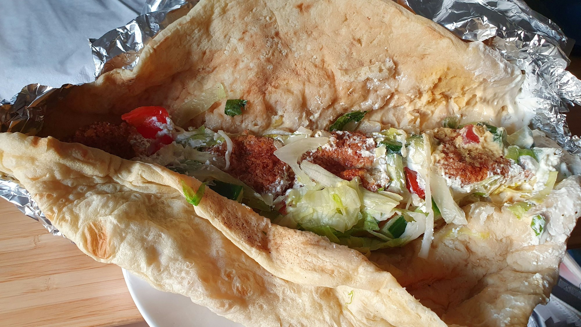 Die Falafel Tasche vom Saana Restaurant in Köln Kalk.