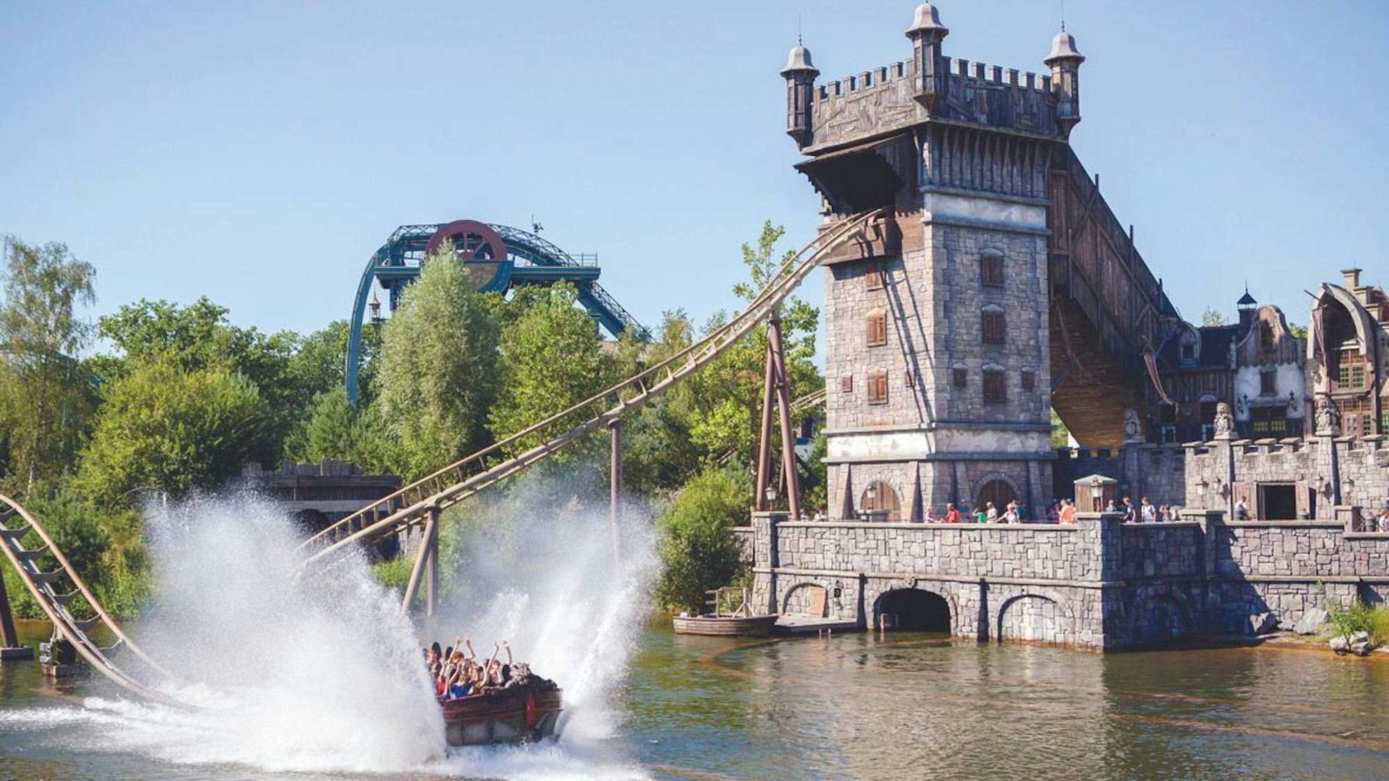 Wasserrutsche in einem Freizeitpark