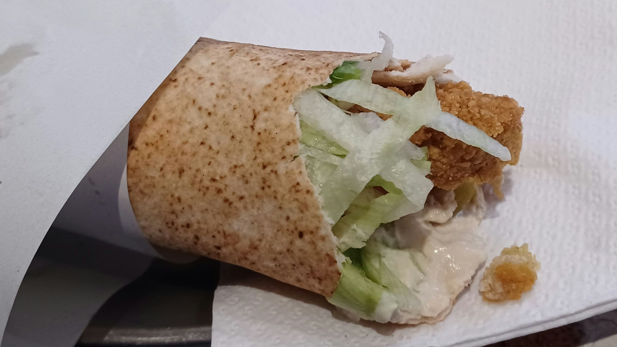 Falafeltasche bei Popeye Falafel