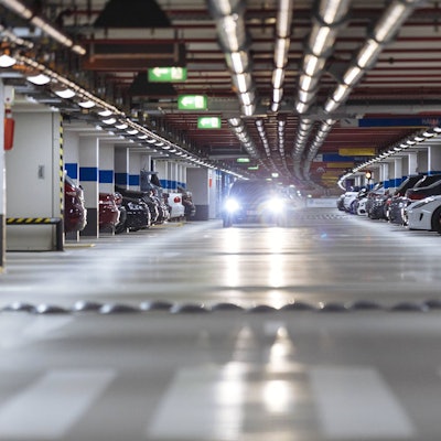 Europas längste Tiefgarage liegt unter dem Kölner Rheinauhafen.