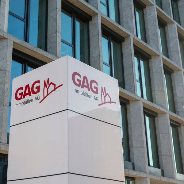 Die Fassade der Hauptverwaltung der GAG in Kalk
