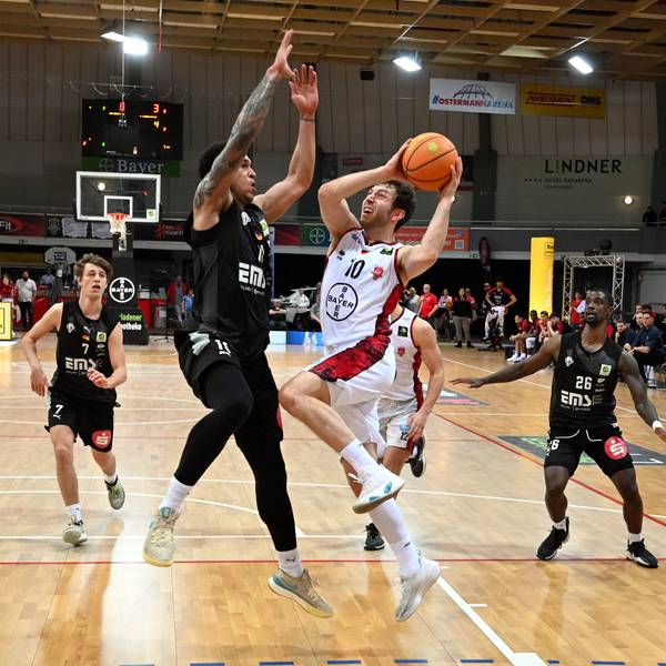 09.04.2023, Basketball-Bayer Giants-Nürnberg Falcons
rechts: Haris Hujic (Bayer)
Foto: Uli Herhaus