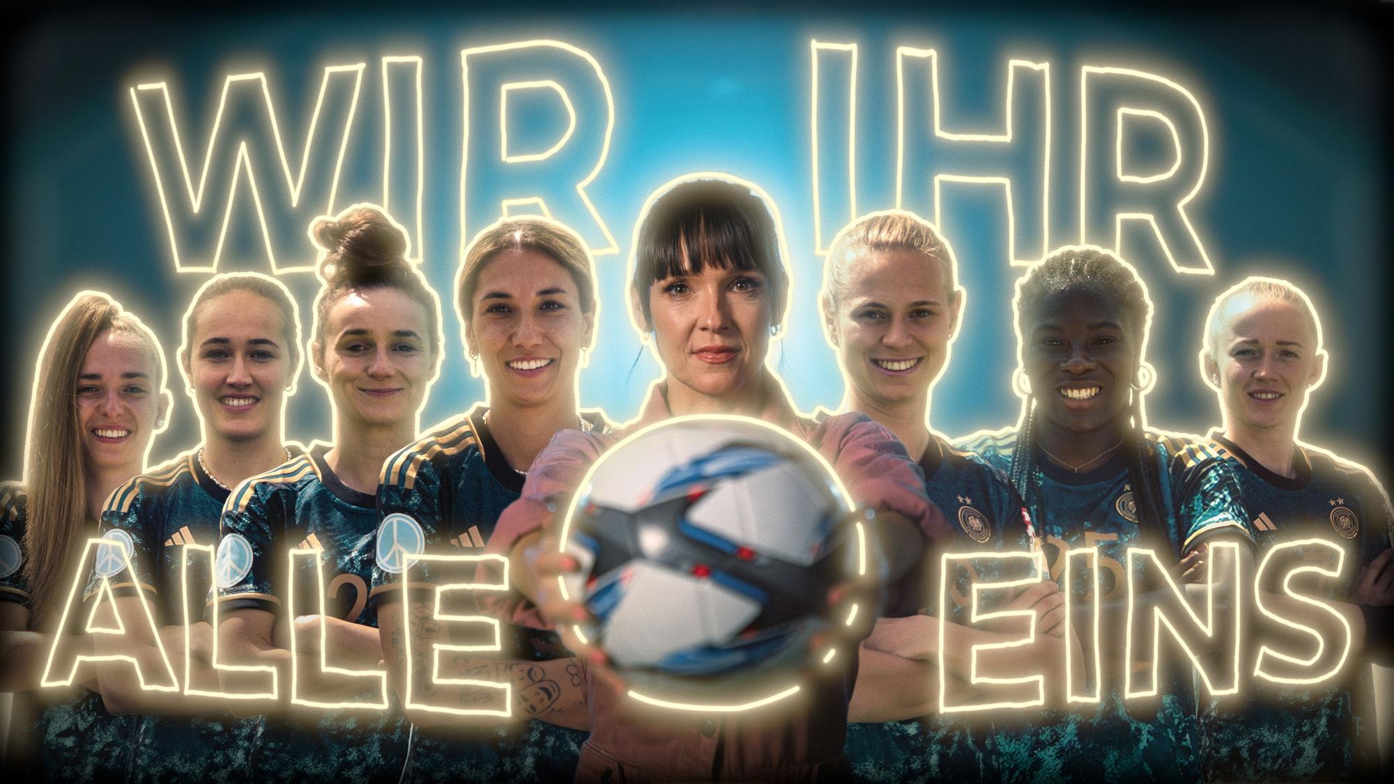 Auch die Vize-Europameisterinnen Lina Magull, Lea Schüller, Klara Bühl, Sydney Lohmann, Nicole Anyomi, Sophia Kleinherne und Sara Doorsoun haben einen Aftritt in dem neuen Musikvideo.