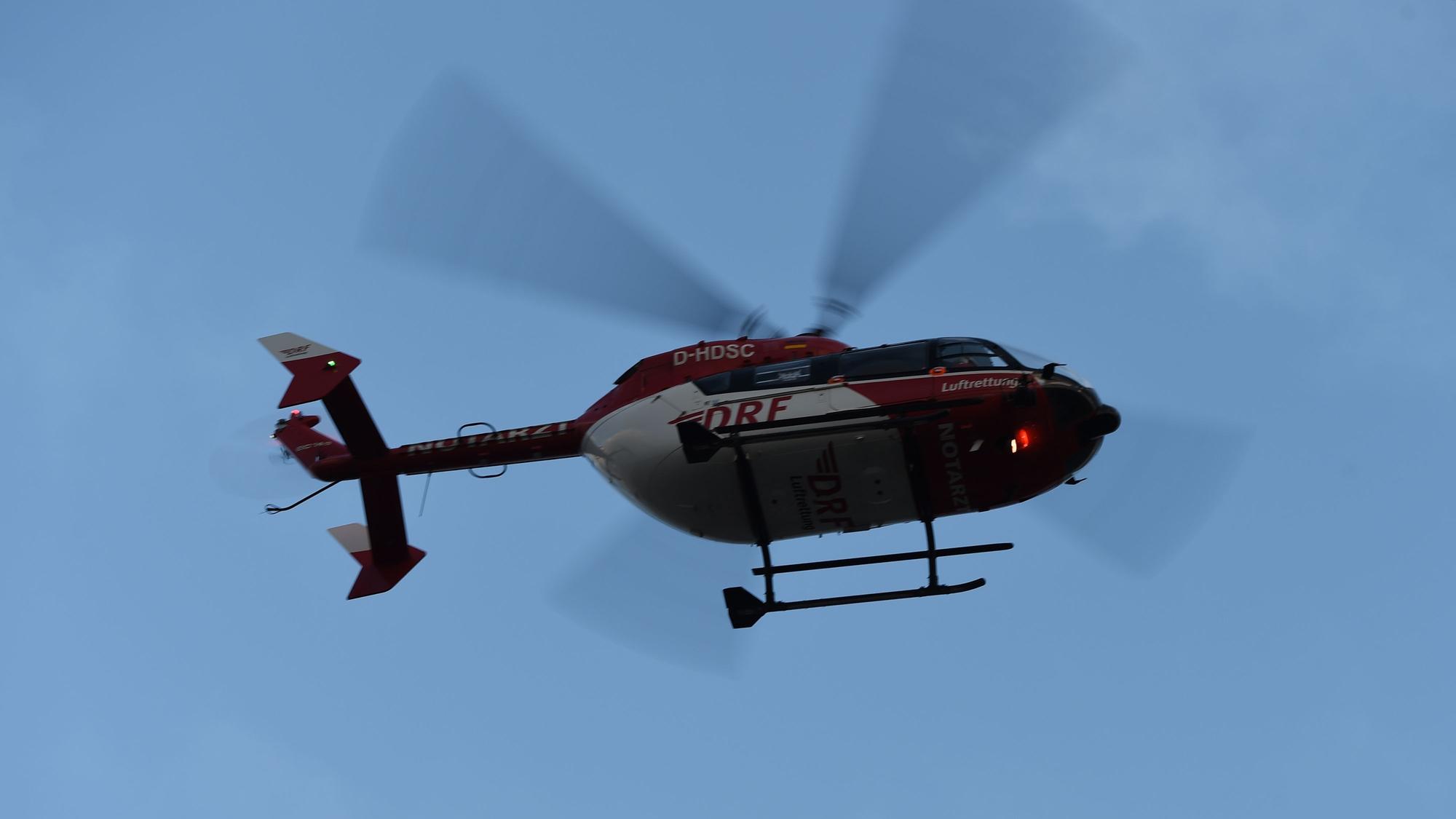 Das Symbolfoto zeigt einen Rettungshubschrauber