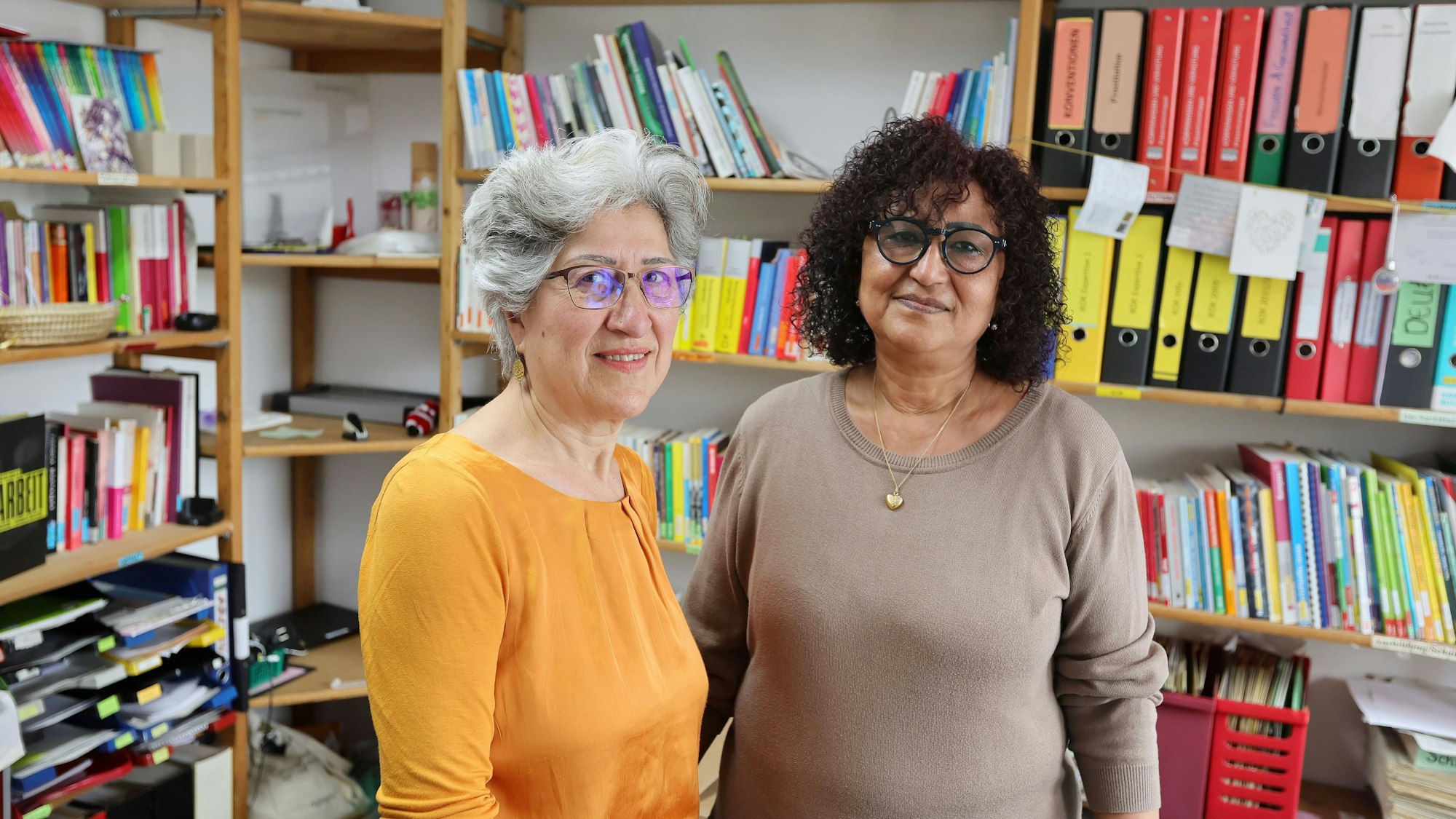 Behshid Najafi und Shewa Sium