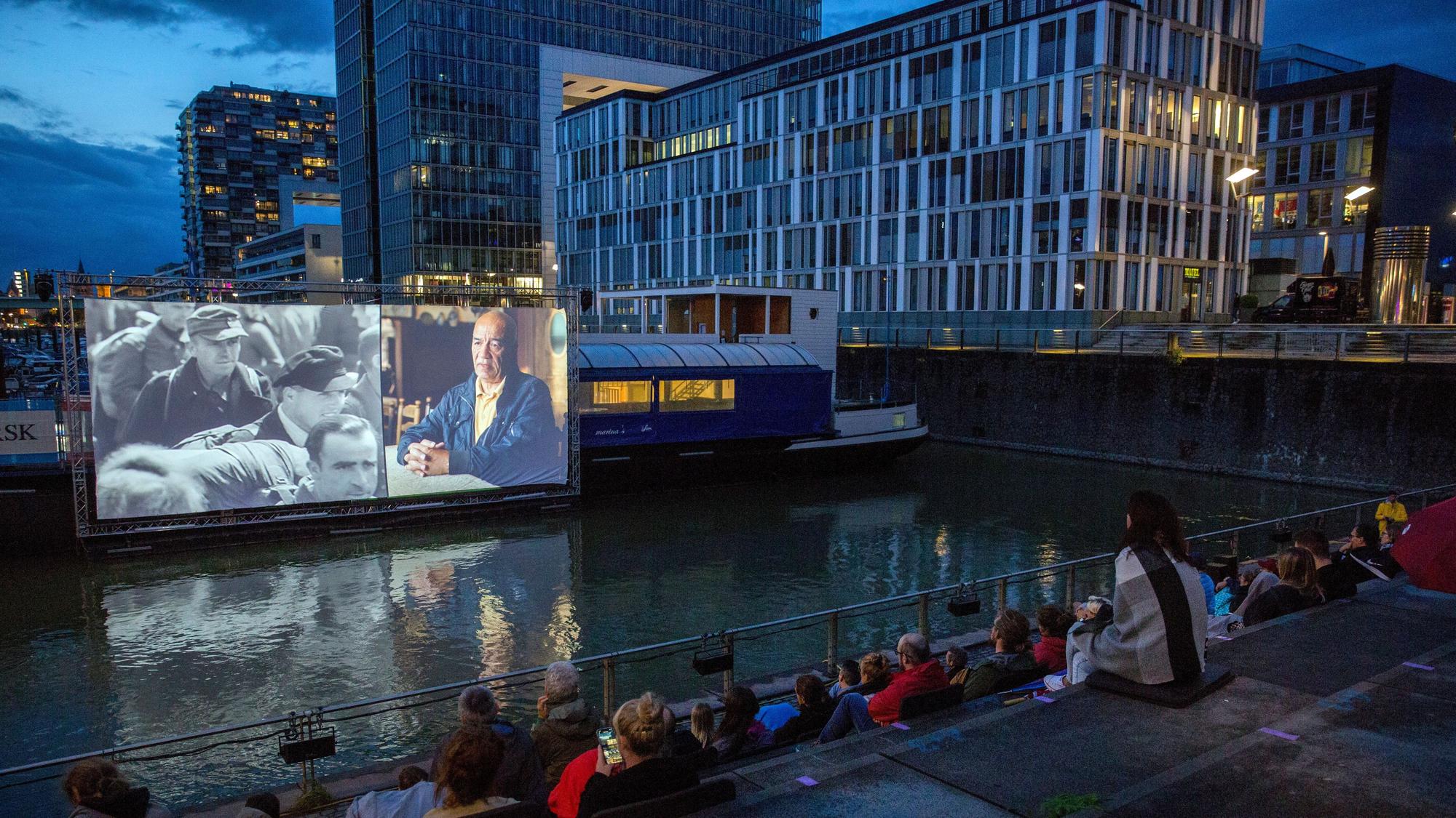 Sommerkino im Rheinauhafen