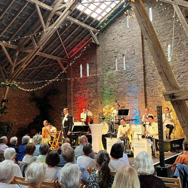 Denis Wittberg & seine Schellack Solisten bei "Kultur auf dem Hof" in Leichlingen, Bauernhof Baumhögger/Meuthen