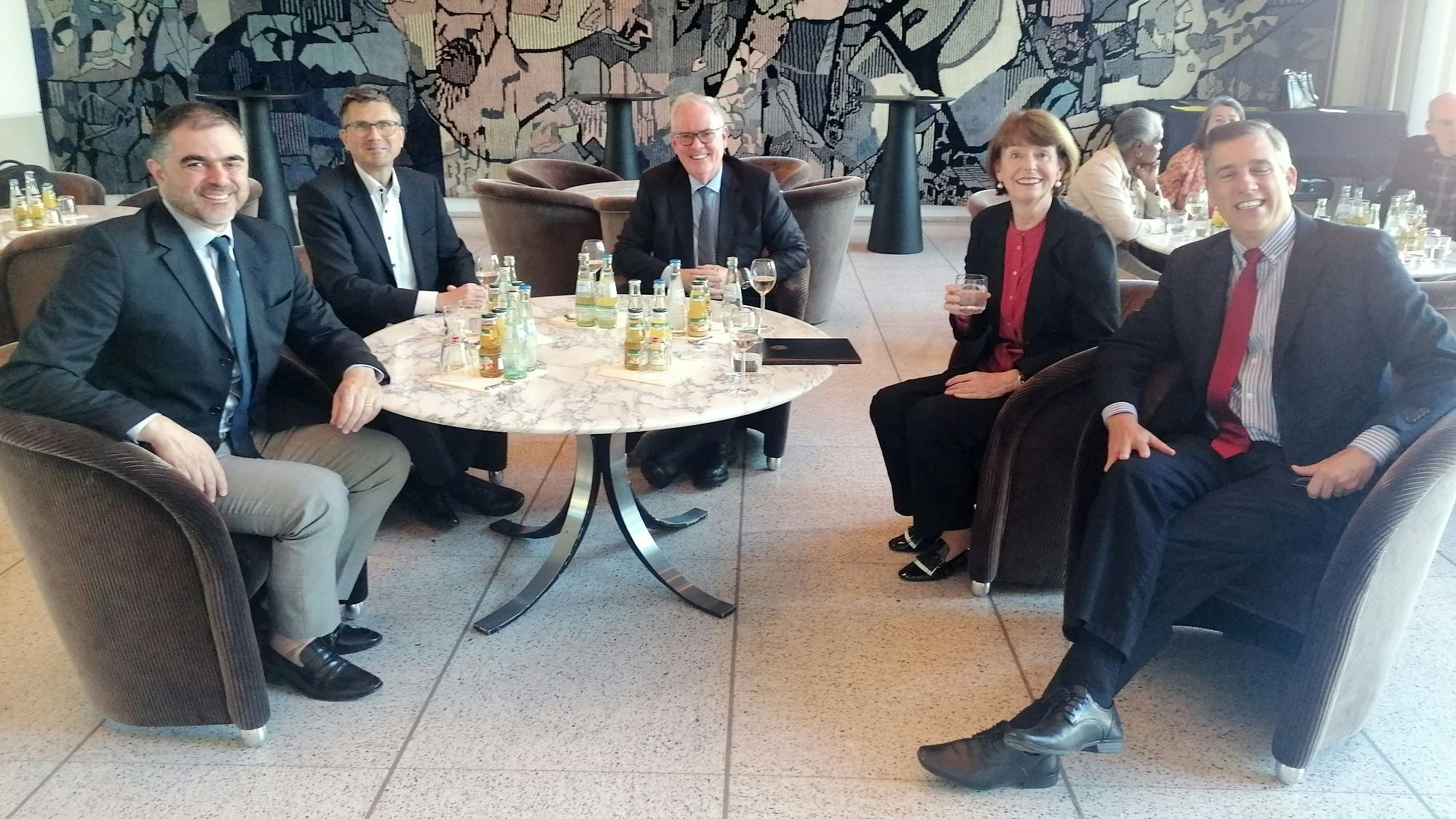 Die brasilianischen Gäste mit OB Henriette Reker