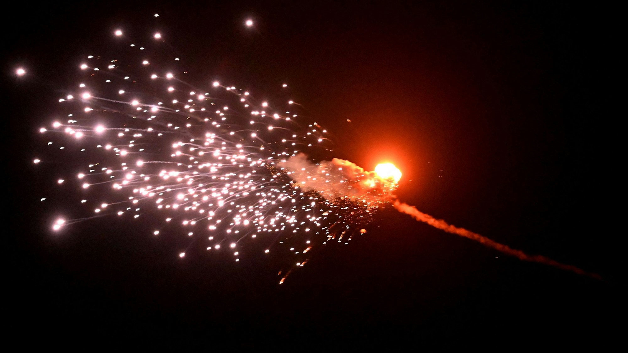 Abschuss einer Drohne, die von russischen Truppen in Richtung Kiew geschickt wurde.