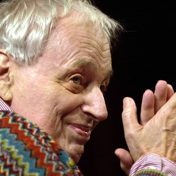 ARCHIV - Einer der berühmtesten Komponisten der Gegenwart, der österreichische Komponist György Ligeti, ist im Alter von 83 Jahren gestorben (Archivfoto vom 13.09.2003). Dies berichtete die Nachrichtenagentur APA am Montag (12.06.2006) unter Berufung auf Ligetis Musikverlag Schott Music. Zunächst wurde nicht bekannt, wann und wo der aus Ungarn stammende Ligeti gestorben ist. Ligeti lebte zuletzt in Wien und Hamburg. Foto: Alexander Rüsche +++(c) dpa - Bildfunk+++