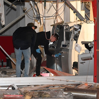 Am Marktplatz in Kerpen-Türnich wurde am 24. Mai ein Bankautomat gesprengt.