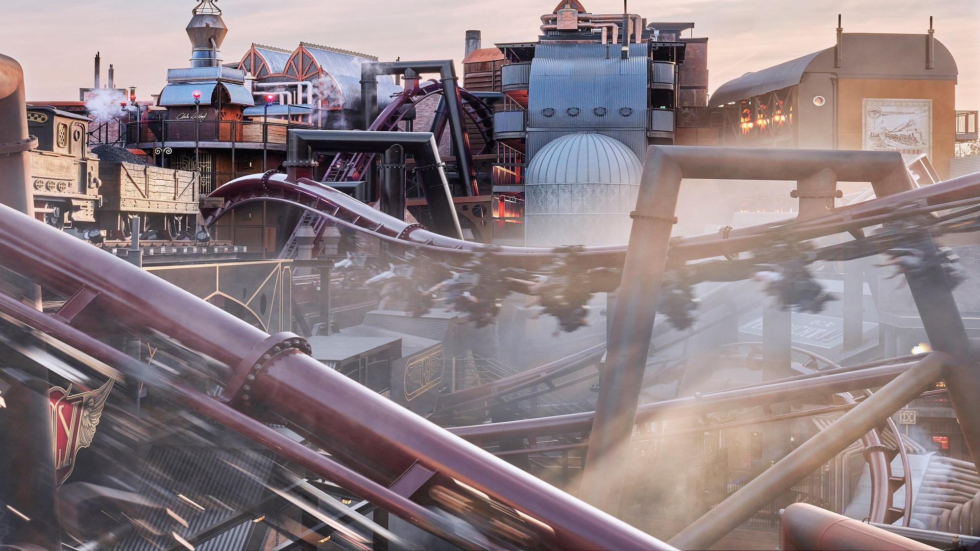 Die Achterbahn F.L.Y. im Phantasialand.