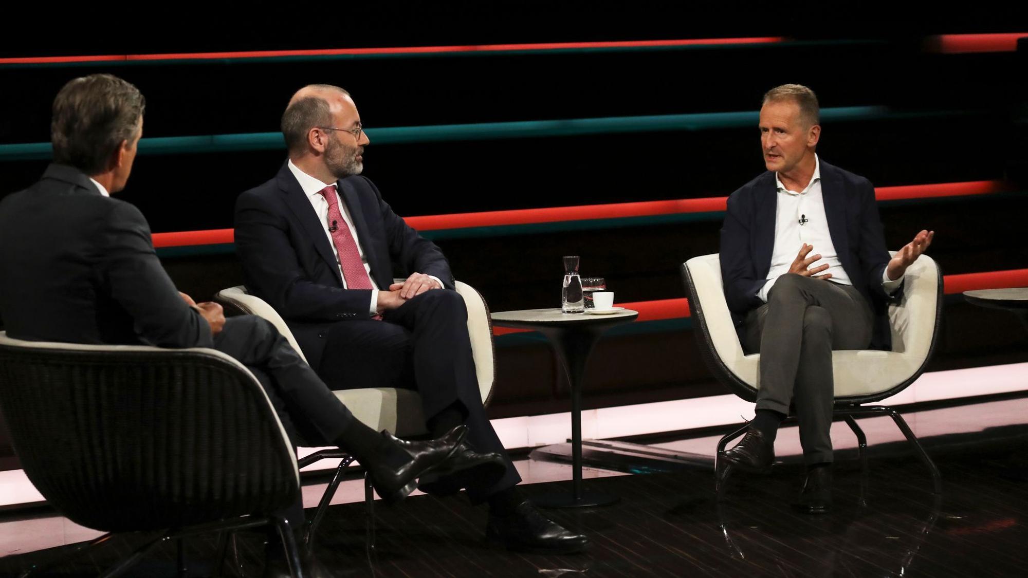 Von links: Markus Lanz, Manfred Weber, Dr. Herbert Diess