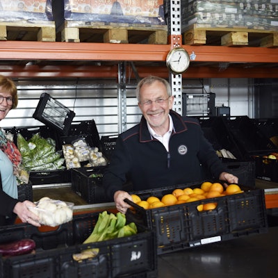 Heike Neumann und Peter Eppelt von der Zülpicher Tafel.
