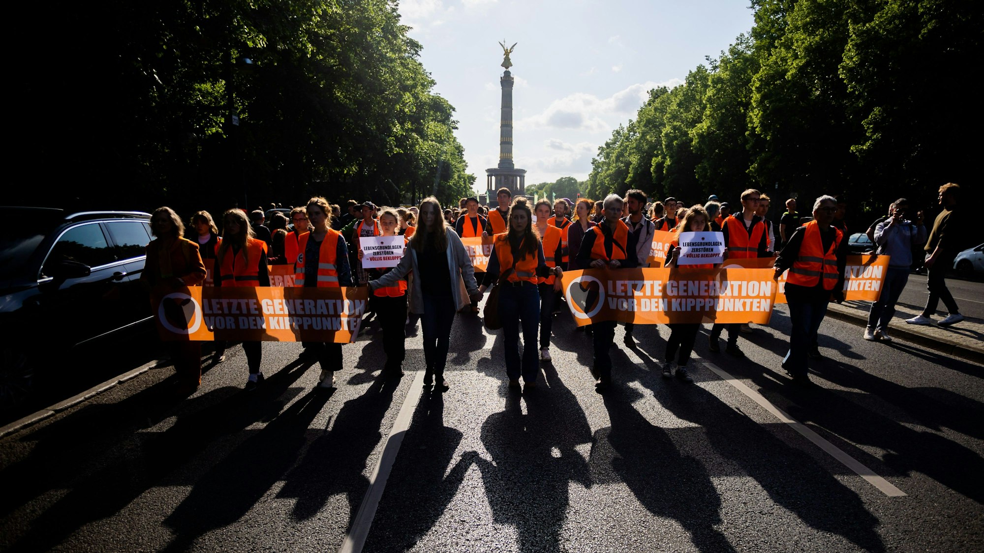 Protest-Welle fürs Klima: Eine Demonstration von Mitgliedern der „Letzten Generation“ in Berlin Ende Mai.