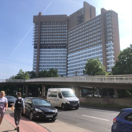 Landgericht an der Luxemburger Straße. Foto: Ralf Krieger