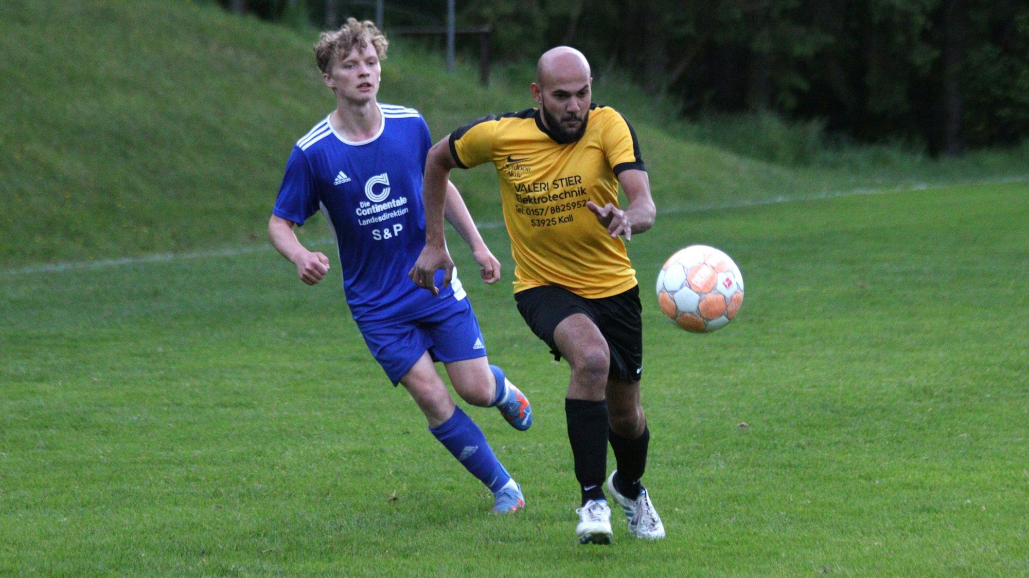 Laufduell zwischen Ramadan Ajdini und Fynn Luca Brygala.