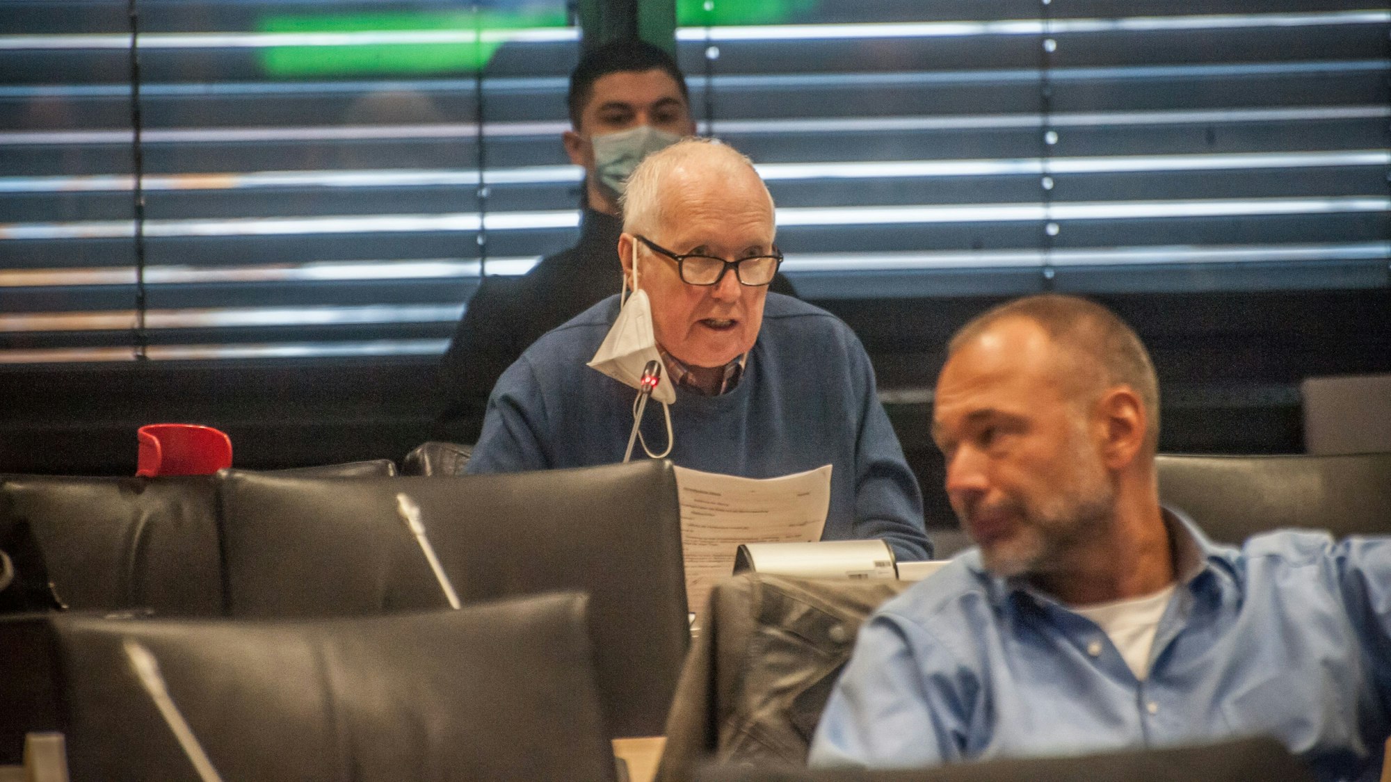 Ratssitzung mit Erhard T. Schoofs.