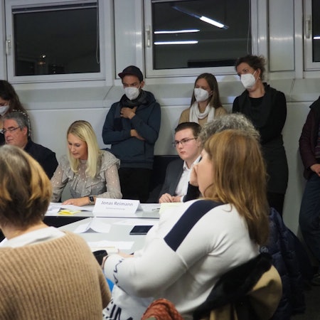 Reichlich Zuhörer waren zur konstituierenden Sitzung des Musikschulbeirats gekommen.