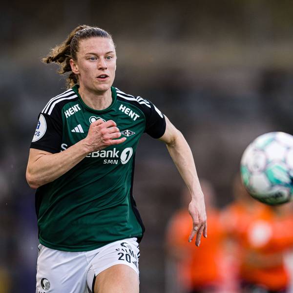 230419 Synne Skinnes Hansen of Rosenborg during the Toppserien football match between Asane and Rosenborg on April 19, 2023 in Bergen. Photo: Marius Simensen / BILDBYRAN / Cop 238 bbeng dam football fotball fotboll rosenborg tfk toppserien asane *** 230419 Synne Skinnes Hansen of Rosenborg during the Toppserien football match between Asane and Rosenborg on April 19, 2023 in Bergen Photo Marius Simensen BILDBYRAN Cop 238 bbeng dam football fotball fotboll fotboll rosenborg tfk toppserien asane PUBLICATIONxNOTxINxSWExNORxAUT Copyright: MARIUSxSIMENSEN BB230419BB442