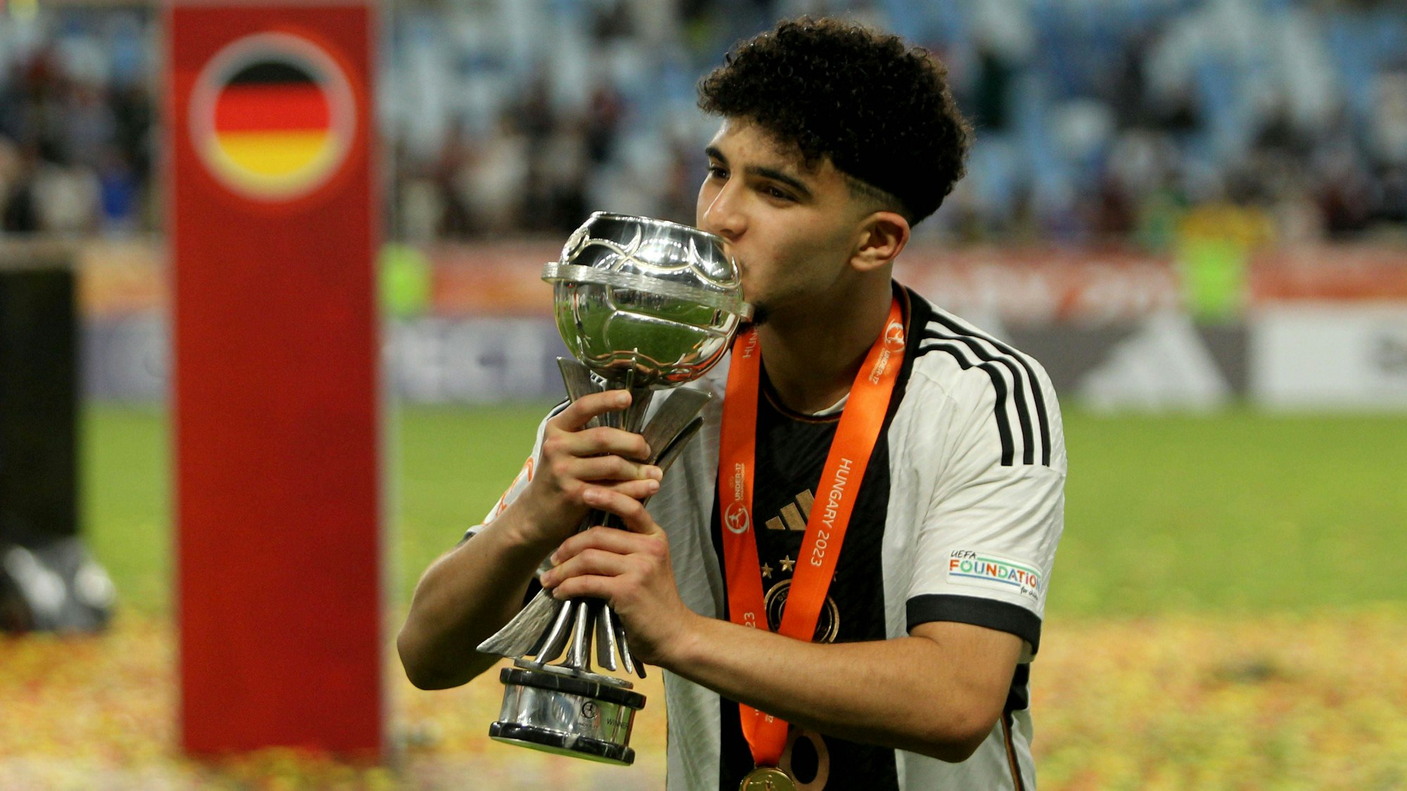 02.06.2023 BudapestHungary Germany-France U-17/ Under-17 European men s football championship final Fayssal Harchaoui Germany with European U17, U 17 champion trophy :