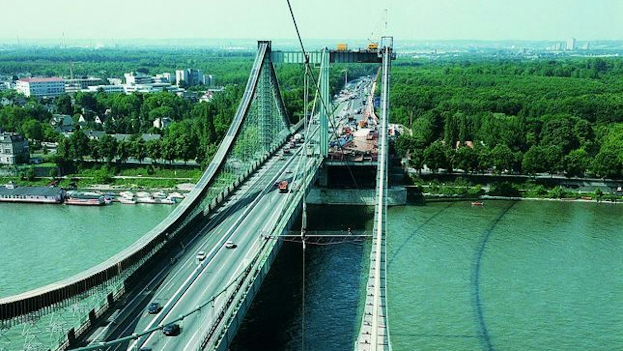 Bau der Rodenkirchener Brücke